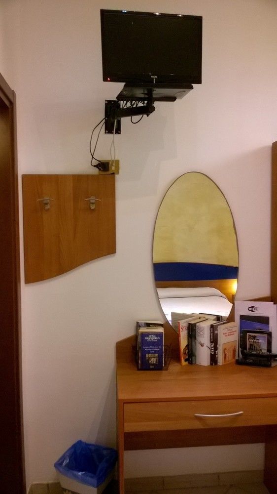 Hotel La Villetta Fiumicino Kültér fotó